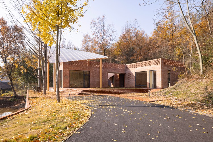 Sui County Hemei Center / Up Architecture -Image 1 of 46