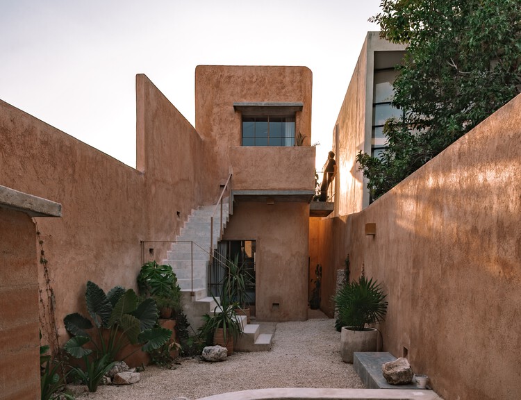 ポータル62 / Moro Taller de arquitectura + Veinte diezz arquitectos-外装写真、コンクリート