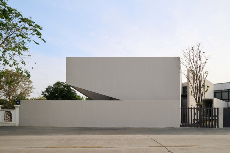 CASA T / SSAA -Image 6 of 30