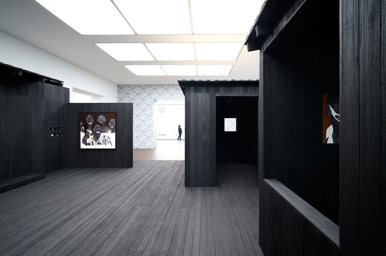 Gagosian / Deroche ProjectsでのAwulai Ashia＆Nkyinkyim展