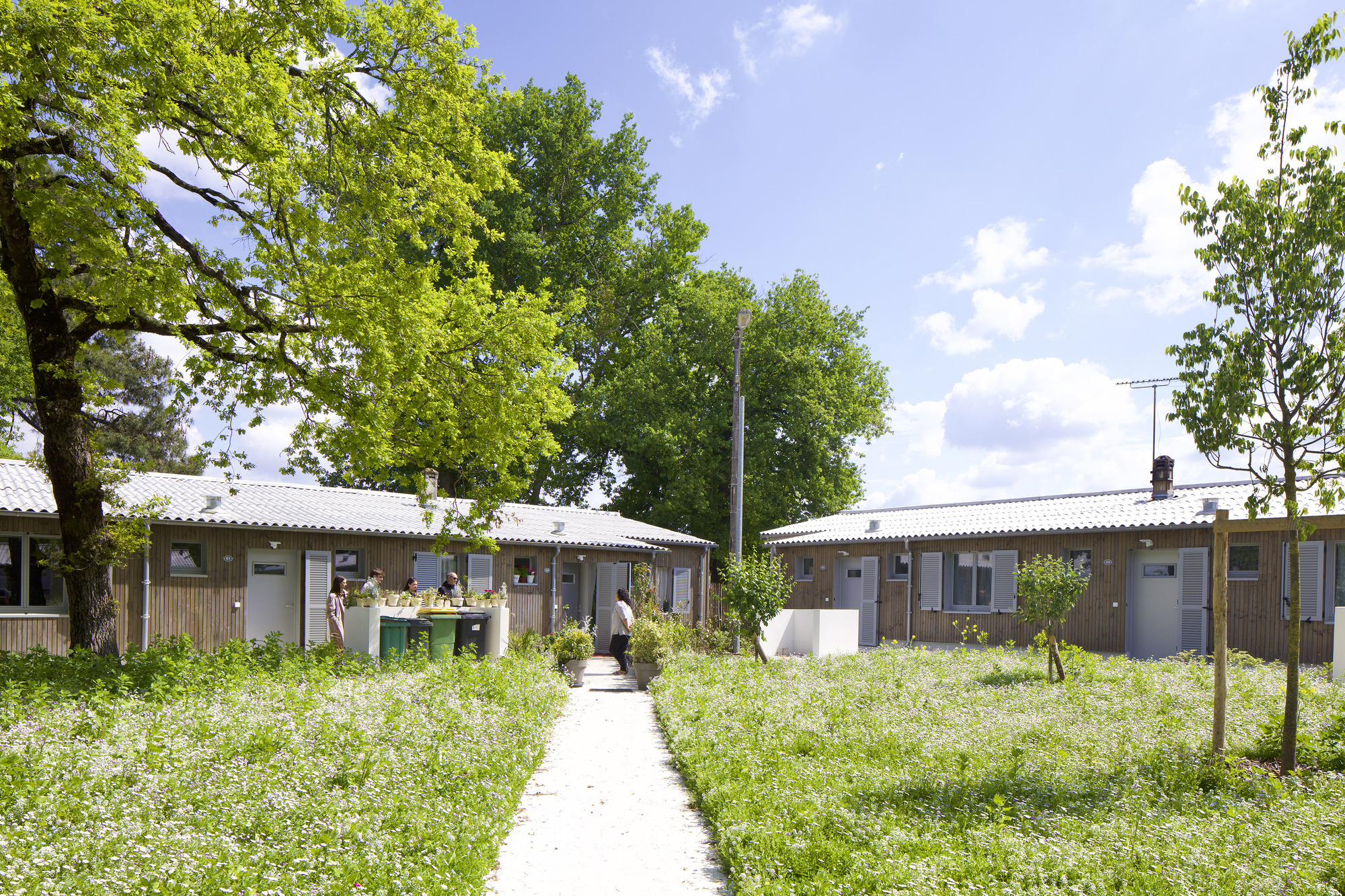 Beutre Housing Estatesのリハビリテーション / Christophe Hutin Architecture