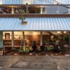 HớpCafe / Bing Thom Architects