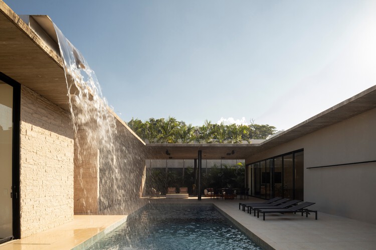 House G + B / Mariana Orsi Arquitetura +デザイン - イメージ1/31