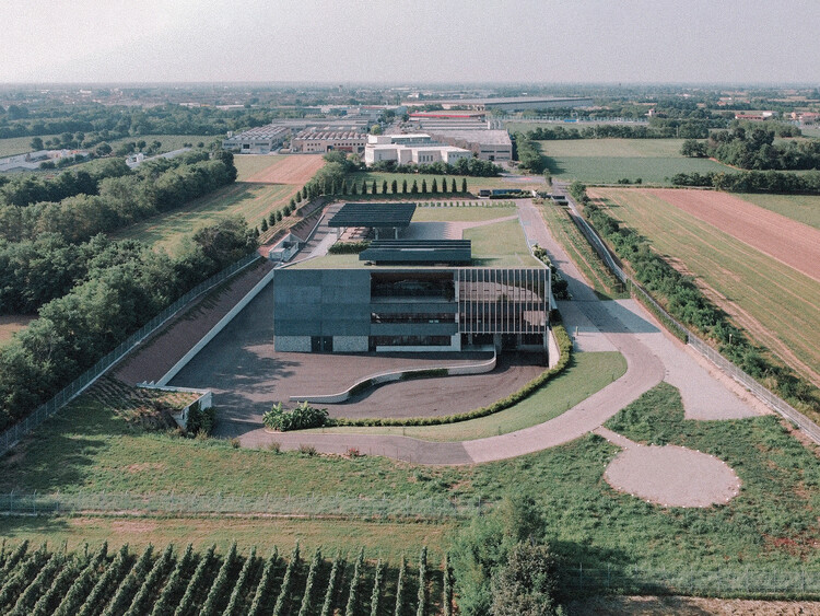 モンテロッサワイン生産施設 / AA -LS Luigi Serboli Architetti -Exterior Photography