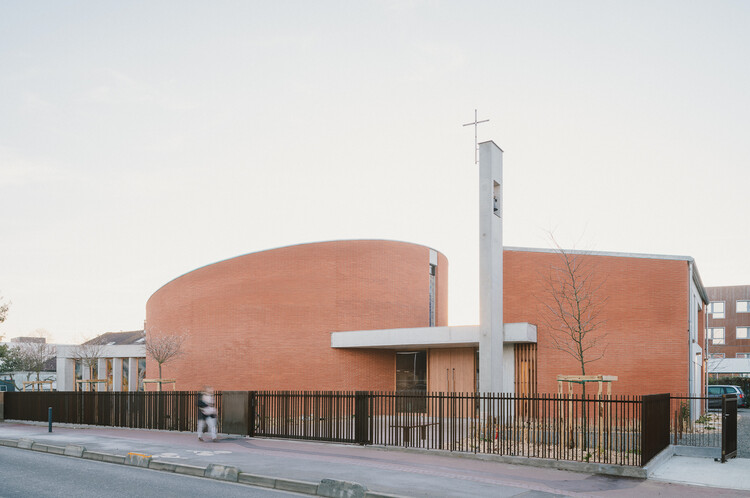 Church Borderouge / Triptyque + Studio.Aqui -Exterior Photography