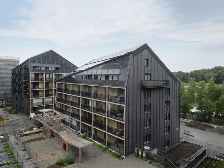 BrofästetApartmentBuilding / Dinelljohansson-外装写真
