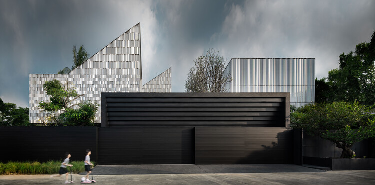 Mirin House / Ayutt and Associates Design -Image 6 of 47