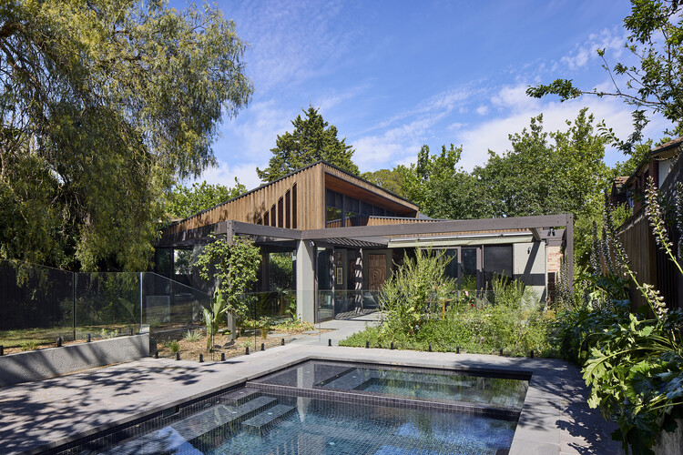 Eaglemont House / Bent Architecture-外観写真、庭、中庭