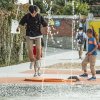 子供向けの都市の建設：速度を落とし、遊び、教える通り