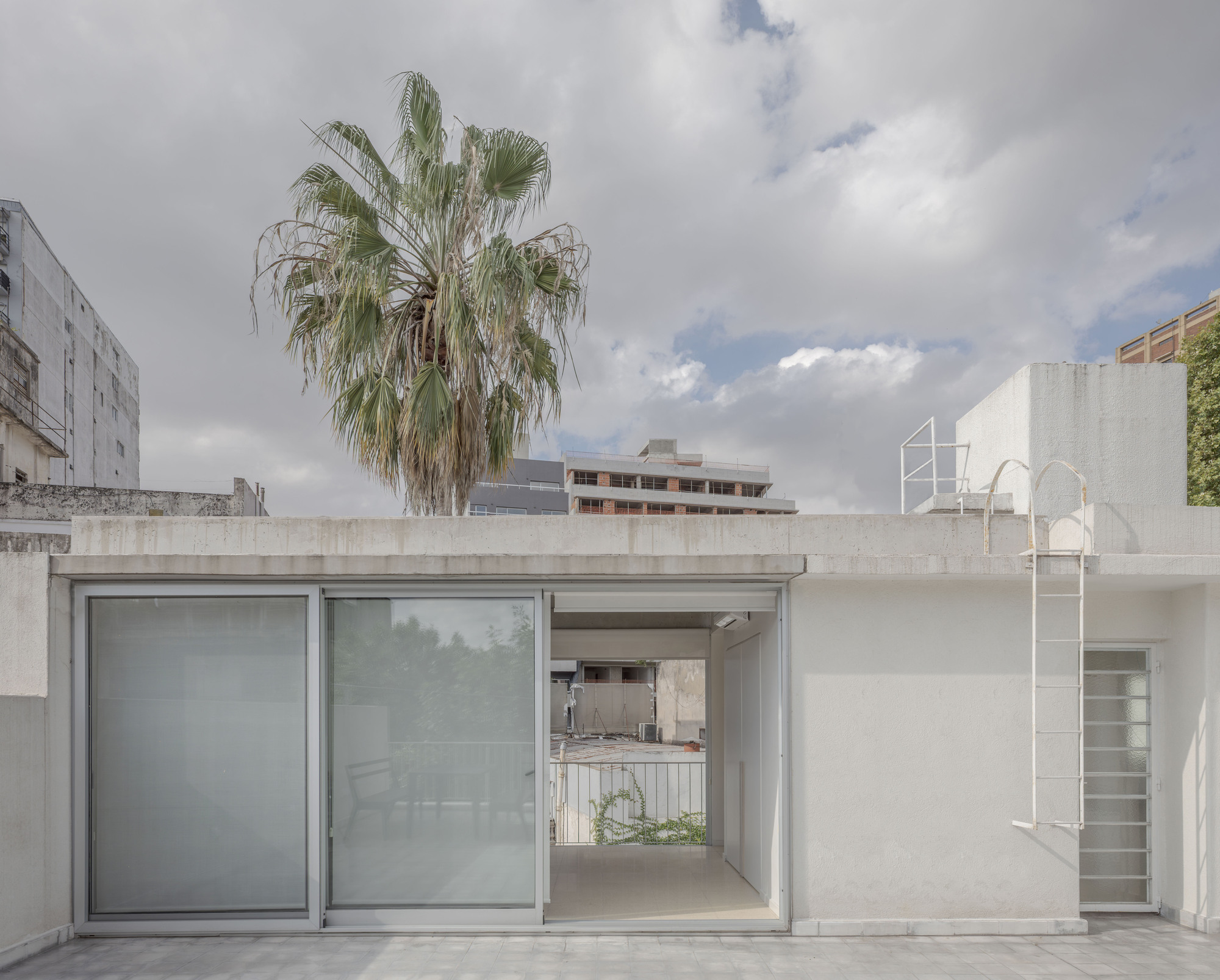 Lerma House / Bhy arquitectos