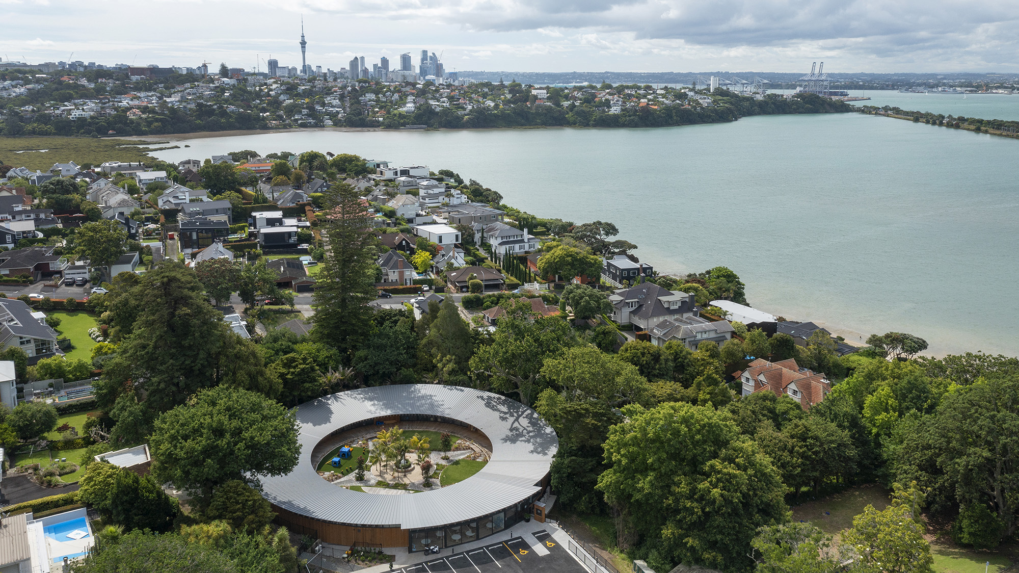 St Kentigerns Childcare Center / Smith Architects
