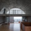 ボールトでの設計：光とボリュームを最大化する10の住宅プロジェクト