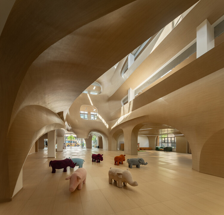幼稚園のアーキテクチャ：子供時代と創造性を形作る想像力豊かな空間 - イメージ22 of 32