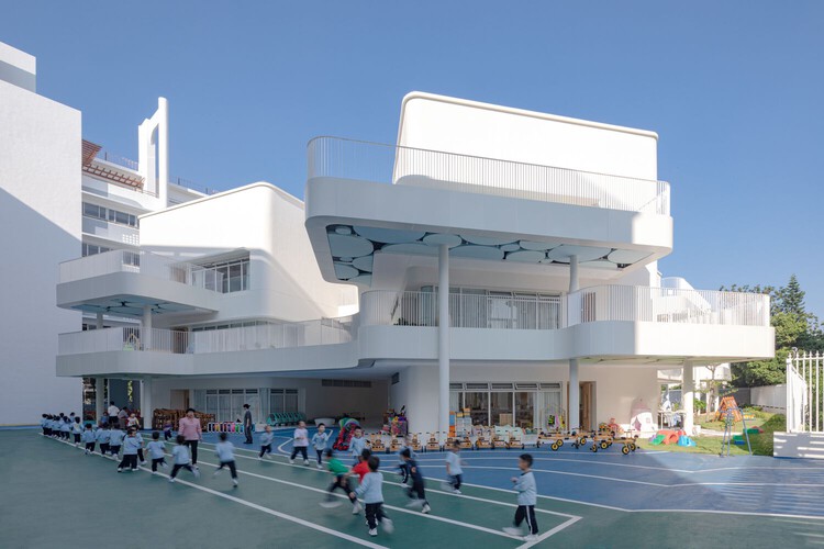 幼稚園のアーキテクチャ：子供時代と創造性を形作る想像力豊かな空間 - イメージ29 of 32