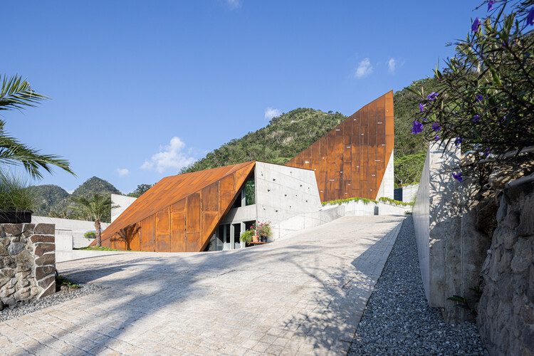 Paul Chiang Art Center / Behet Bondzio Lin Architekten-外観写真
