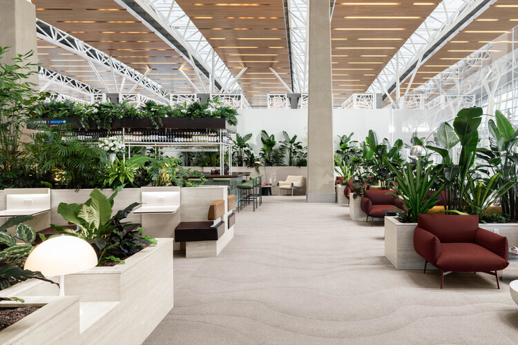 Aspire Westjet Lounge / MRDK-インテリア写真、リビングルーム、椅子