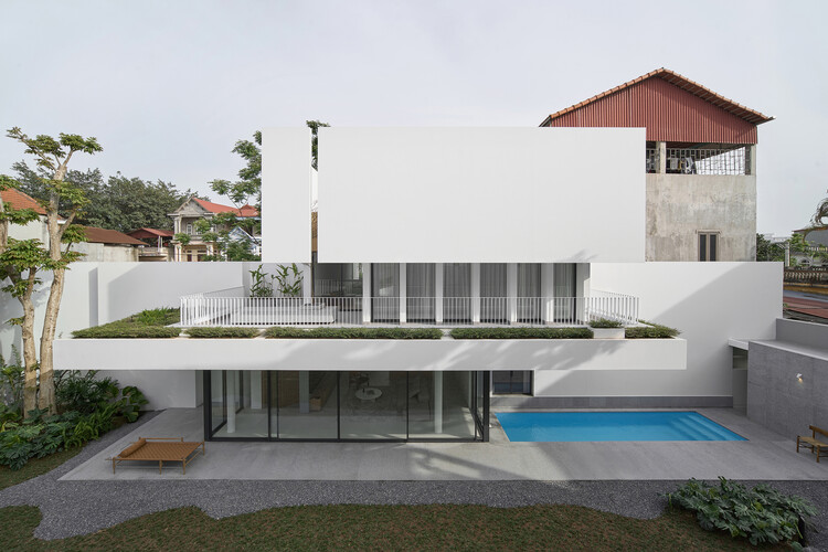 Dom House / DAO Studio -Image1 of 37