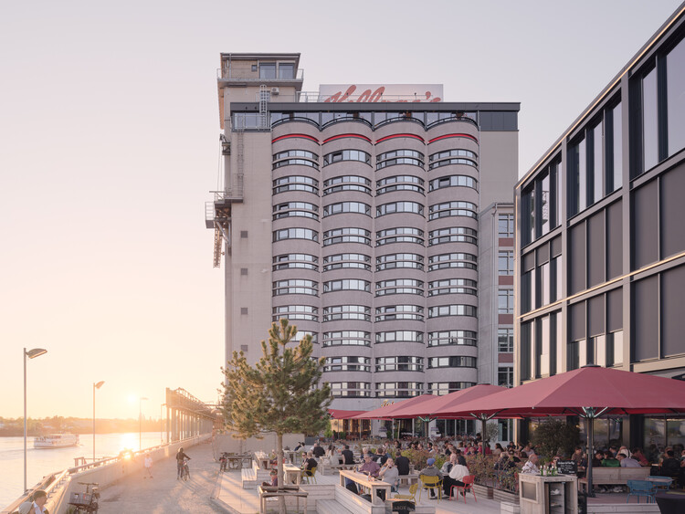 Kellogg'sBremen Hotel / Delugan Meissl Associated Architects -Exterior Photography