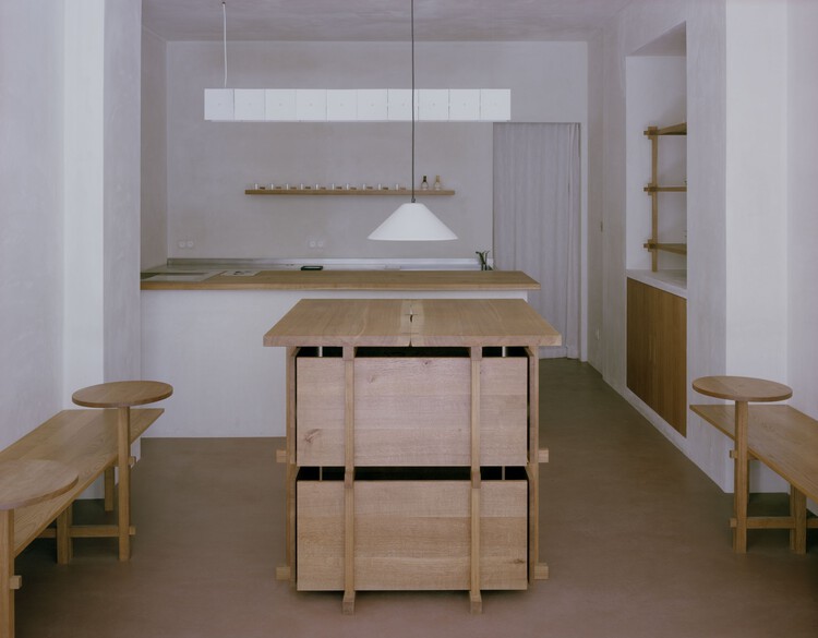 Kura -ge Coffee Shop /Moyésoa +RémyAznar -Image 1 of 11