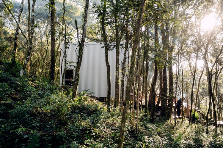 Solena Cabin -Mata / Desterro Arquitetos- 32/32の画像1