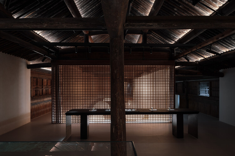 Tai-Silk Courtyard / Deep Origin Lab + Co-Mileu-インテリア写真、ビーム