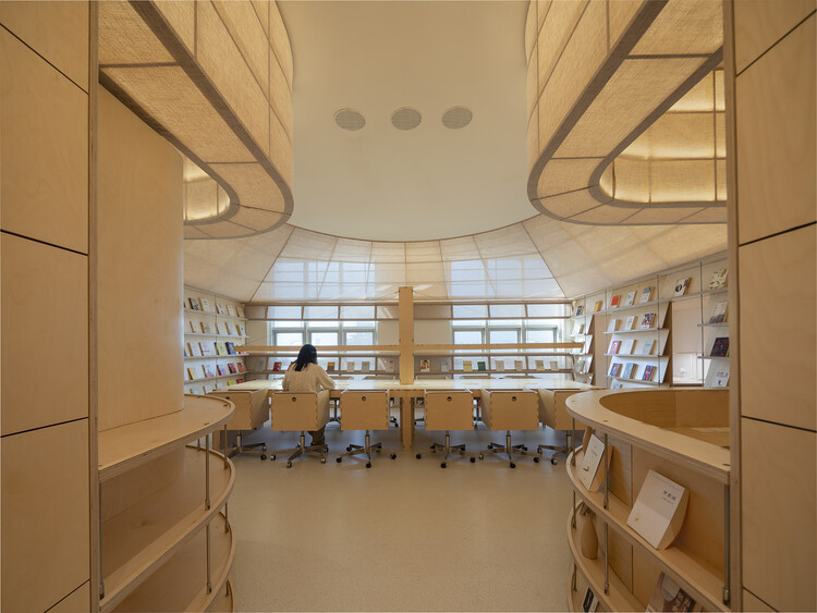 Yixing Study Space / Atelier d'more-インテリア写真、棚、ガラス