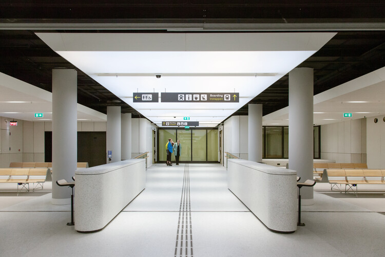 英国ターミナルアムステルダムセントラール駅 /アーキテクチャ +アーキテクチャスタジオZJAの重ね合わせ -  28の画像1