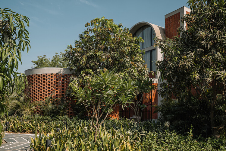 Teen Vaults House / Vaissnavi Shukl -Image 7 of 23