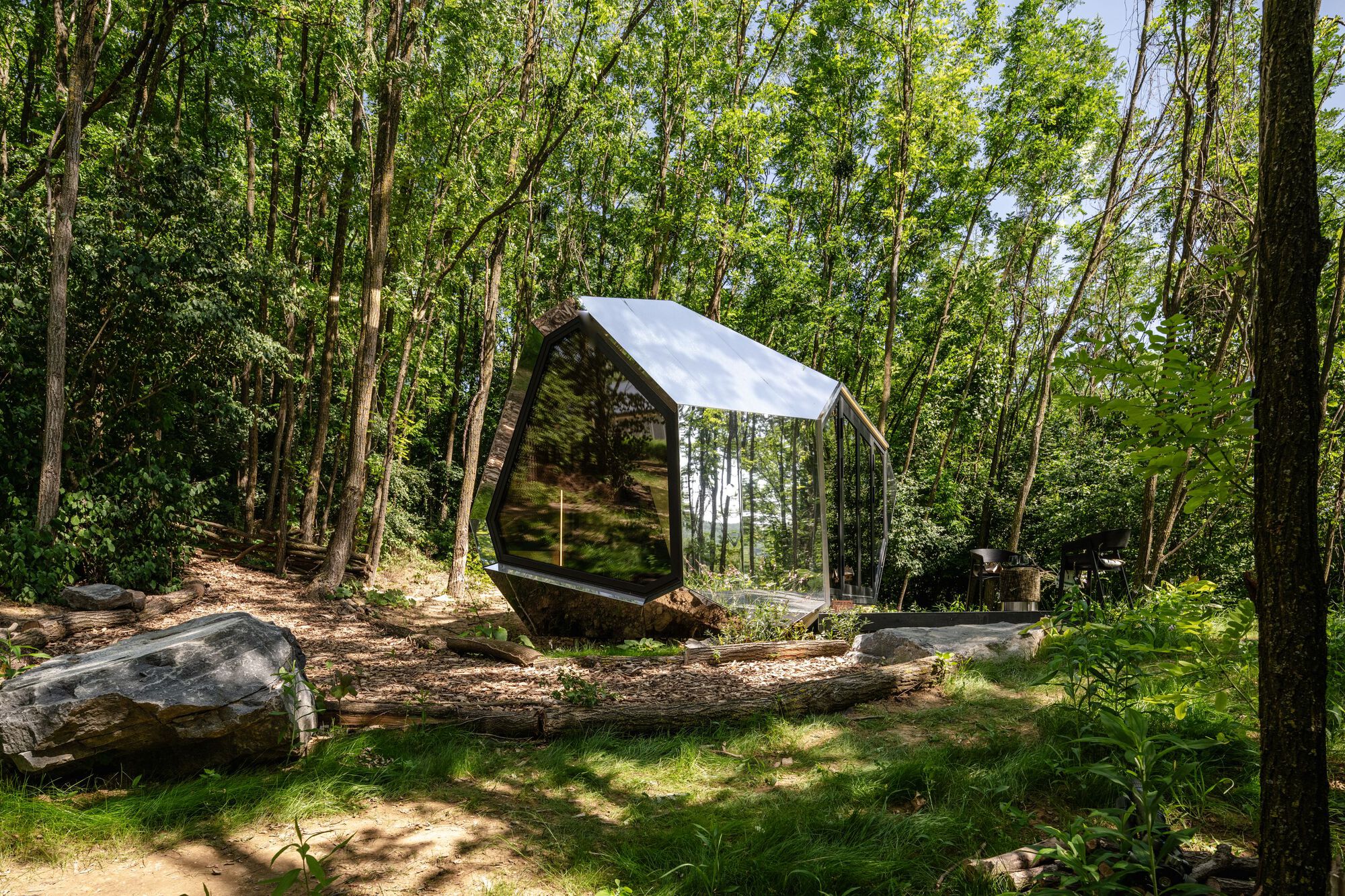 Peblas Cabins / Hello Wood